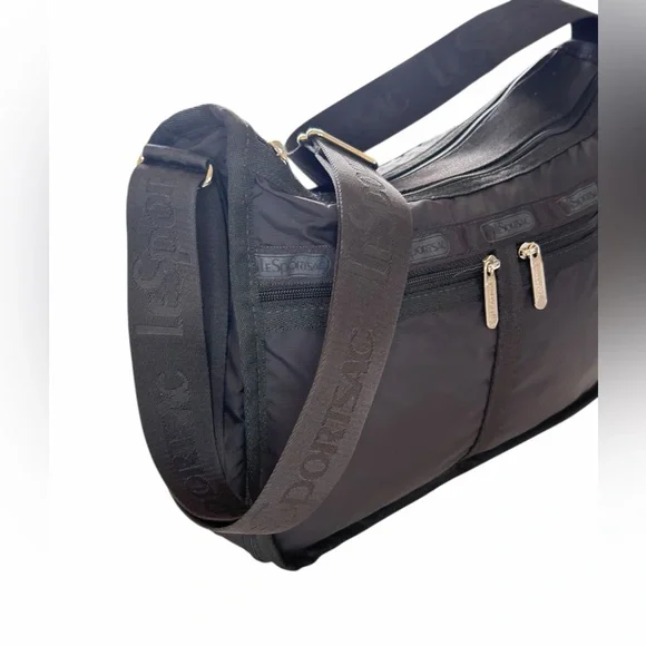 LeSportSac Black Deluxe Everyday Expandable Crossbody Shoulder Bag Unisex - Picture 16 of 16